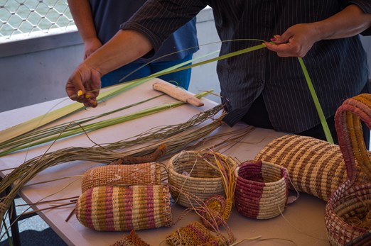 Algorithms: Ngarrindjeri weavingImage